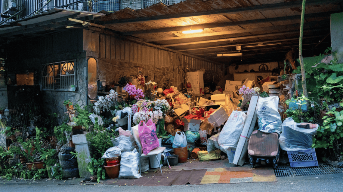 hoarding cleaning in glasgow - hoarding cleaning on scotland - pht cleaning services - phtcleaning.com - 2